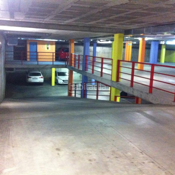Foto 3f94c036-5f4c-45b3-a480-3aa7b0fa45f2. Rent car parking in Zona Esportiva Terrassa
