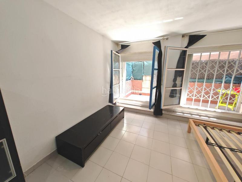 Foto 74dac8ae-f005-4da9-b715-6e15dffa0edb. Estudi a Cementiri Vell Terrassa