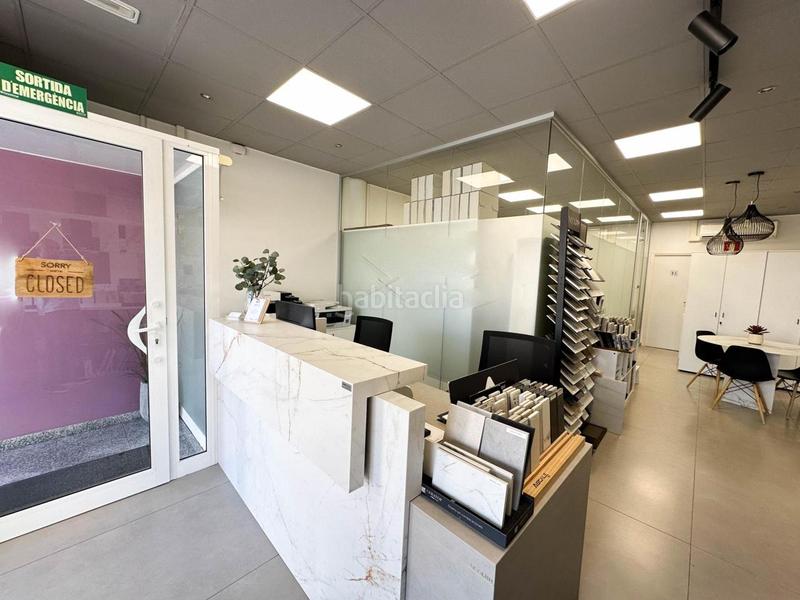 Foto 1e19b5f3-5d45-41ab-9c00-eb2f2c64a699. Local comercial a Zona Esportiva Terrassa