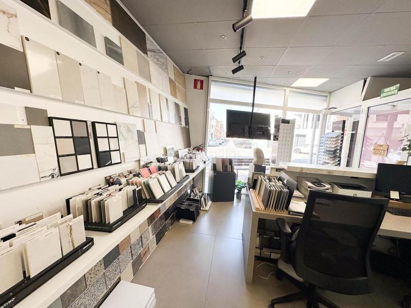 Foto 79dc5d09-0e51-4ffd-81f3-660b9be07c89. Local comercial a Zona Esportiva Terrassa