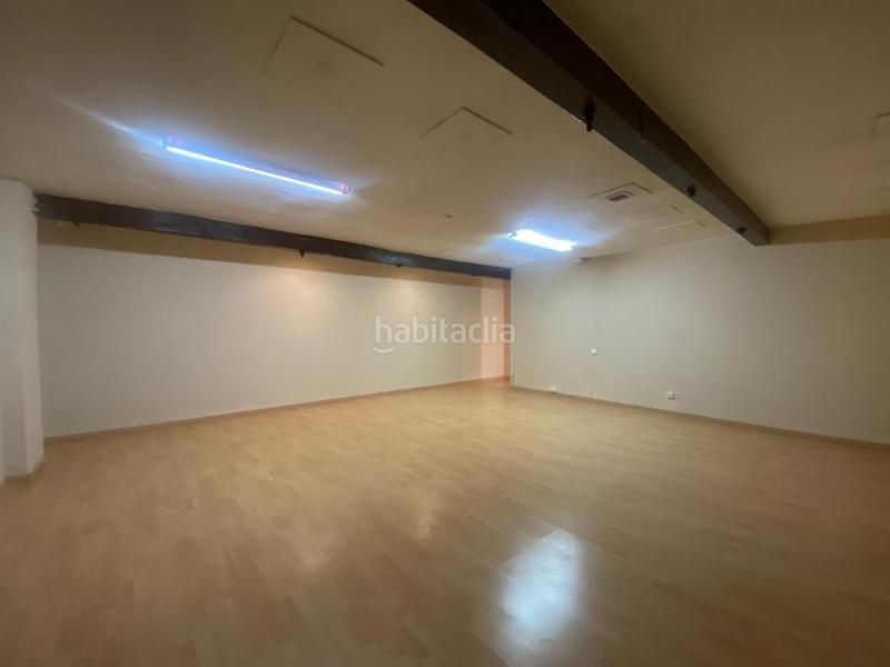 Foto 0c4b2bb5-0175-470c-a65a-de39d6d0ebf9. Location bureau dans San Pere Terrassa