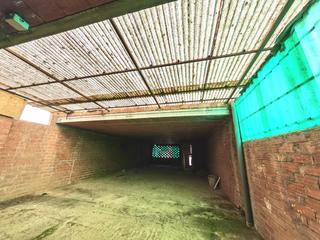 Terreno residencial  Carrer del masnou. Permite construir viviendas plurifamiliares o dos casas unifamil