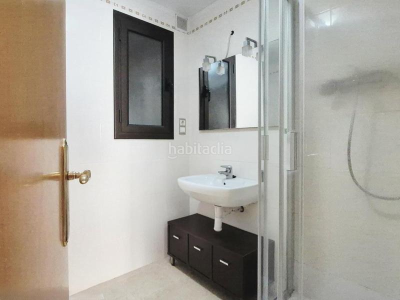 Foto a4024ce9-a796-4e2b-91ba-64e16d428a78. Estudio perfecto para vivir o invertir en Zona Esportiva Terrassa