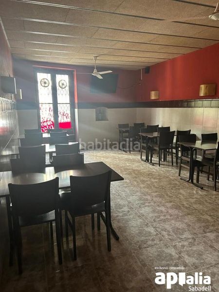 Foto f79b2c1f-fb94-45aa-802d-a99bf80d3bec. Casa a Barri del Centre Terrassa