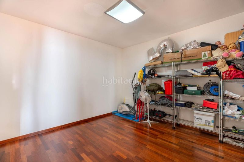 Foto 8eeaabfc-fba2-4561-a2a8-78017b22e7cf. Casa a Can Palet de Vista Alegre Terrassa