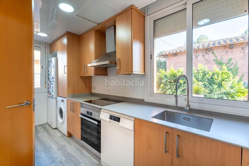 Foto a7e4c63d-8deb-401e-bc77-d40cf63f572d. Casa a Can Palet de Vista Alegre Terrassa