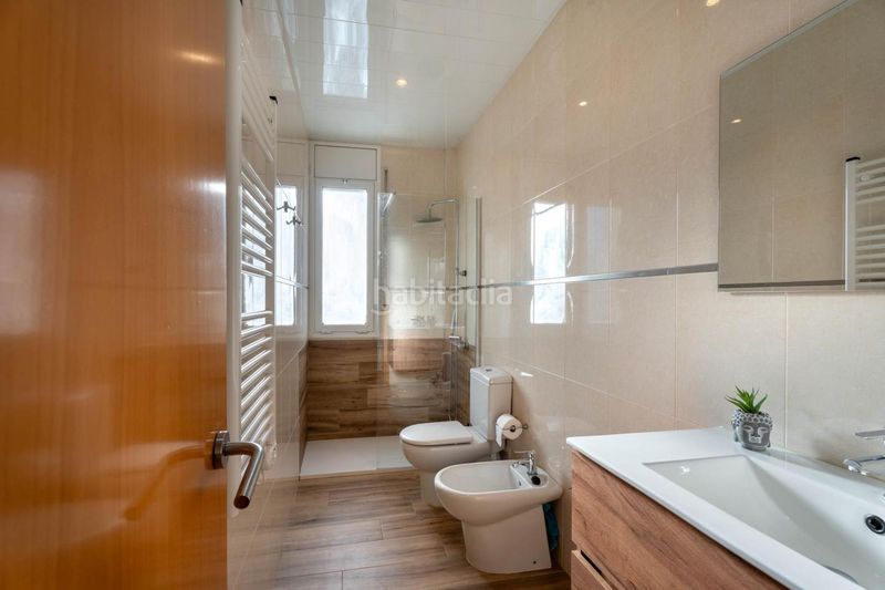 Foto c62b48fd-7434-40b7-b439-aaa649890cd8. Casa a Can Palet de Vista Alegre Terrassa