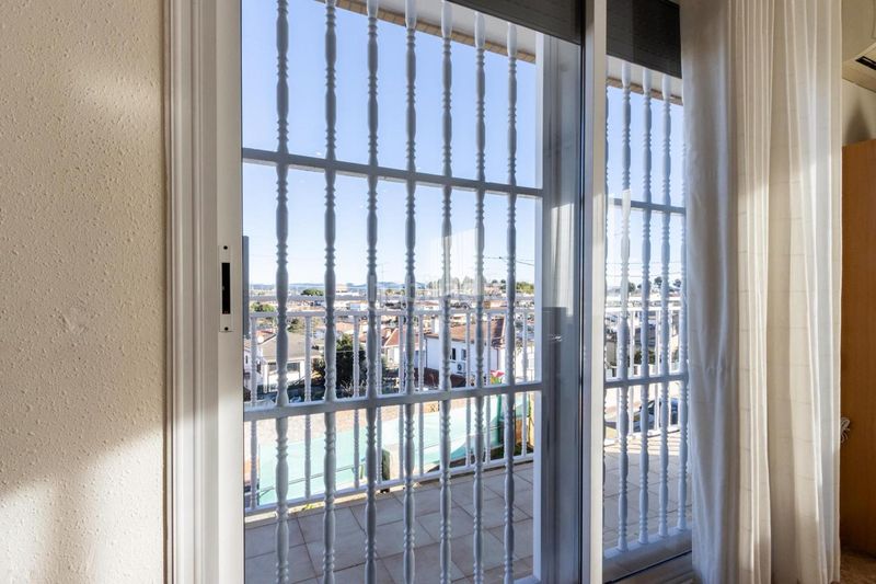 Foto f31a21e3-283d-4c7b-a53f-3983513a52de. Casa a Can Parellada Terrassa