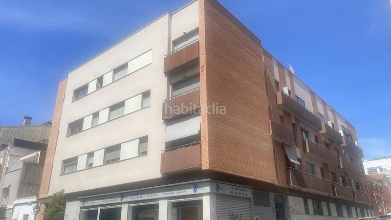 Foto 35f3599c-9252-4360-9df3-4d2f347c1abc. Pis amb aparcament a Sant Pere Nord Terrassa