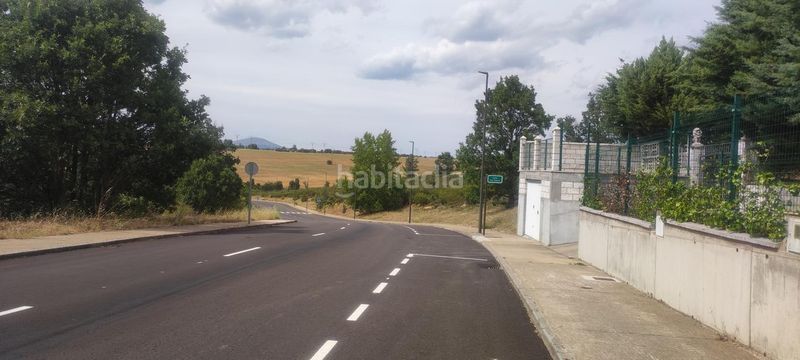 Foto ca2e7ef6-c559-4fb6-9e42-be504468f6ff. Terreny residencial a Garrafe de Torío