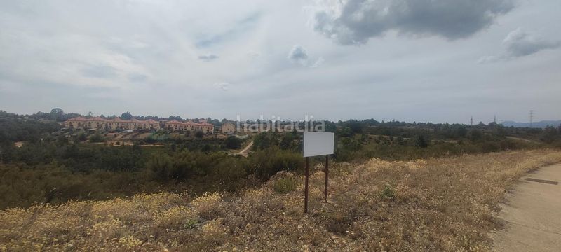 Foto f20657ff-519c-4d99-8ac7-a5c8c7e310d5. Terreny residencial a Garrafe de Torío