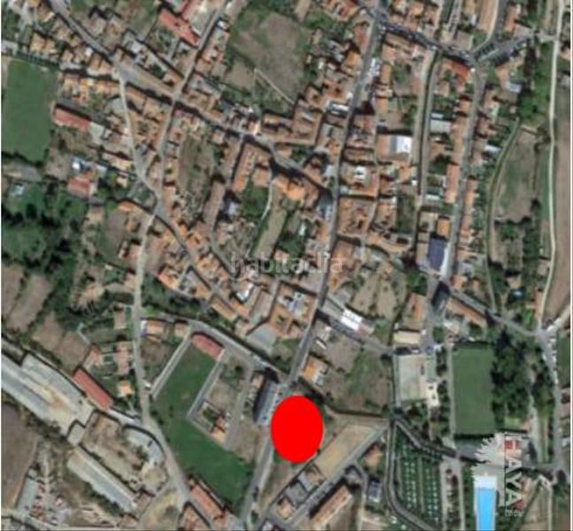 Foto cd2fd69b-d3a4-4291-a8bd-eddb2f0ba202. Edificio en Benavides