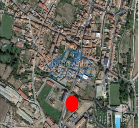 Foto 90551f90-3dc7-48a8-83e7-41259b61f1e3. Edifici a Benavides