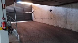 Parking voiture  La lastra 22