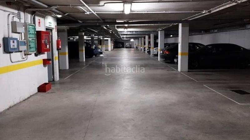 Foto b95ec434-f846-42c6-a174-1a77892786fe. Posto auto in La Lastra León