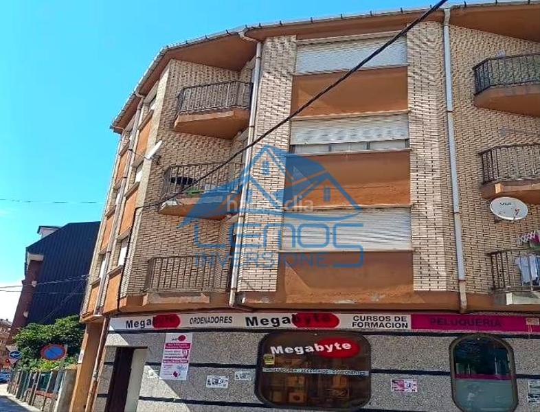 Foto 4f881bf2-ce8a-49ba-b0dd-3264d71d5c87. Appartamento con parcheggio in Bembibre