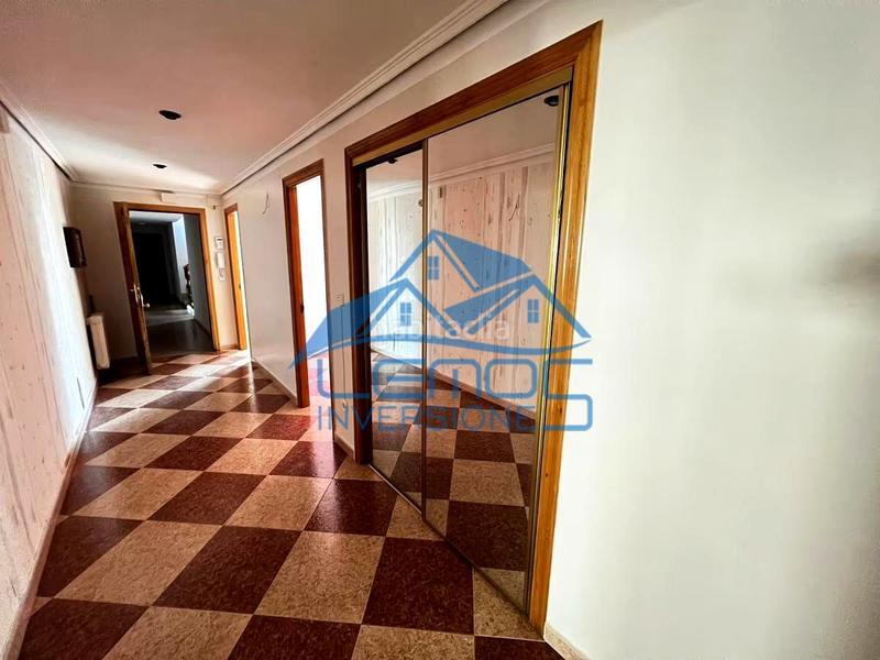 Foto 552b31ef-ed02-430d-a0fc-0ac2d048e24d. Appartamento con parcheggio in Bembibre