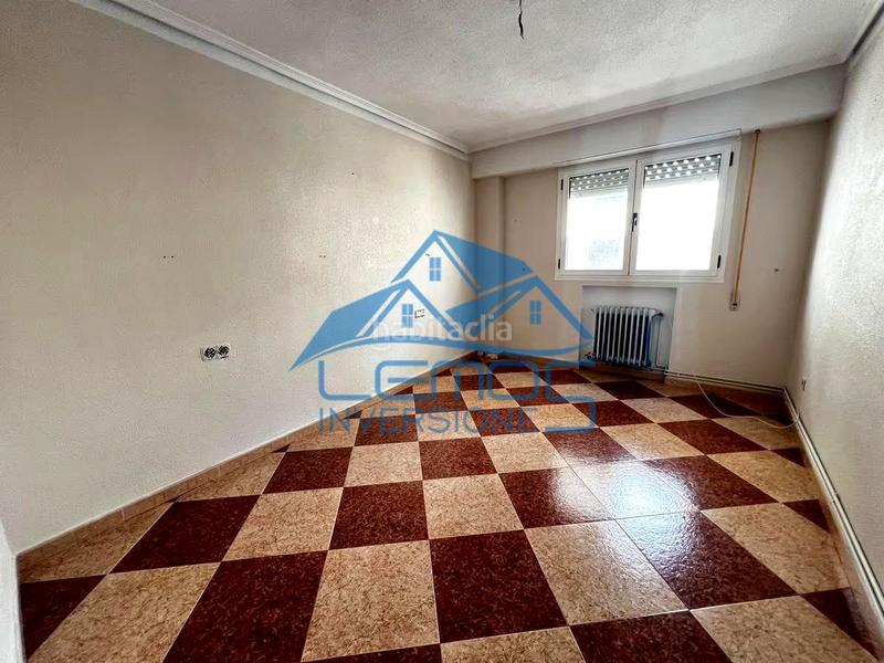 Foto c4103c45-b1fc-4e53-8790-b5b9213bd265. Appartamento con parcheggio in Bembibre