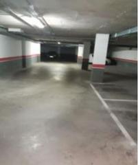 Aparcament cotxe  Los aluches. Venta de garaje en avenida los aluches n 24 león león
