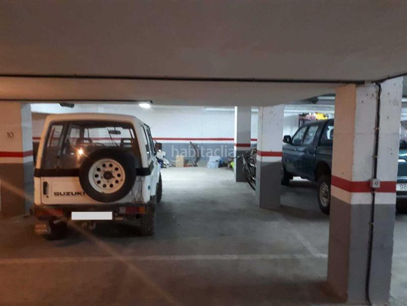 Foto d84d06c6-7fed-4cc1-b339-0d483e8f8cd2. Parking coche en Valgañón