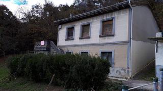 Casa  Cl la encarnada nº 6