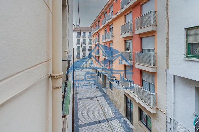 Foto a9feba3a-818c-456b-84da-a439df0d41a2. Piso en Casco Antiguo Logroño