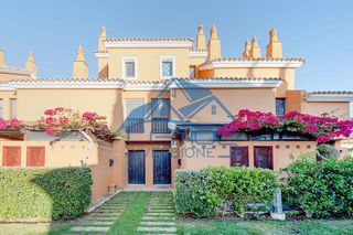 Etagenwohnung  Ur uer 25 1 (a). Vivienda tríplex adosada en lepe huelva
