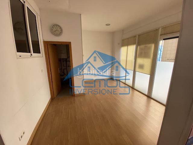 Foto 454c9809-e37b-4a3e-a3a3-e2cac233784e. Local comercial a Centro Ponferrada