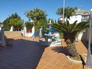 Casa  Del loro. Se vende espectacular chalet privado en el portil calle loro, pu