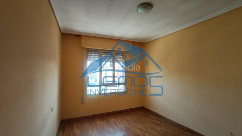 Foto 411de0a1-4769-4edf-a190-81b077dfce82. Piso en Centro Ponferrada