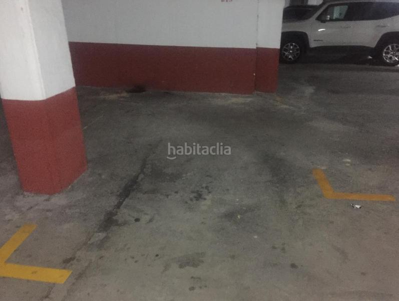 Foto 0ded8a62-1805-43c9-a049-917cedafa1df. Parking coche en Calahorra