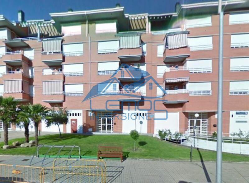 Foto 058340c3-51ce-4467-b679-ae21da07585b. Local commercial dans Flores de Sil - La Placa Ponferrada