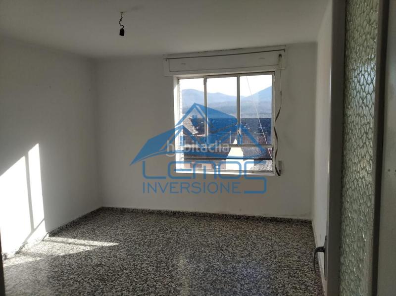 Foto da76ecff-296f-4c56-af43-b6c93c6f4583. Piso en Bembibre