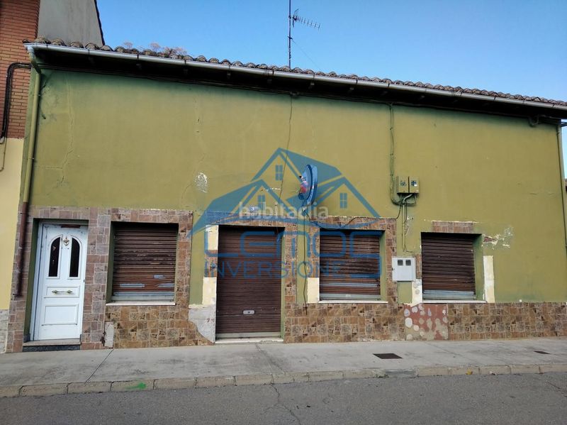 Foto 389bd672-8e65-4f6a-a904-5f311d99ba11. Casa a Cabreros del Río