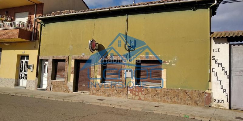 Foto b2a6946c-87f9-41cd-a87d-4c22285afc78. Casa a Cabreros del Río