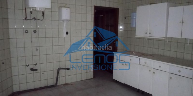 Foto d37539eb-02cc-4511-b47c-c592d9532f00. Casa a Cabreros del Río