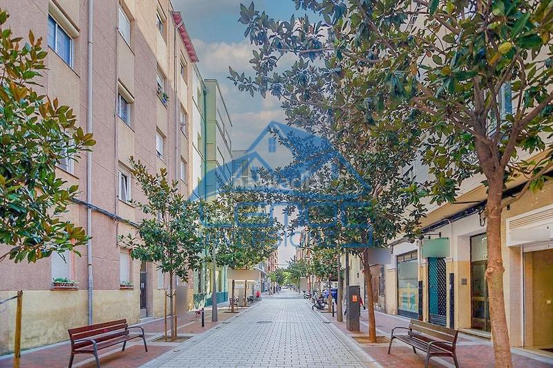 Foto 61769223-2caf-4dbb-a1ab-0f5cfc7998bb. Pis a maría teresa gil de gárate 45 a Gran Via Logroño