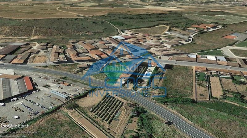 Foto b2d9203d-67d3-41fb-8e87-553452da4d53. Terreny residencial a Fuenmayor