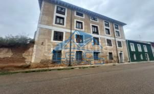 Foto cbb2d5bf-e319-4255-9a3d-447f346a1bc6. Country house in Alar del Rey