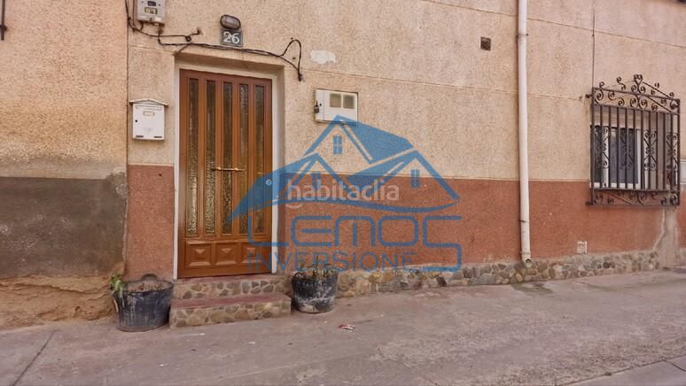 Foto 63a6cc6a-068d-44aa-b6d5-9dc2efffde6b. Casa a Albelda de Iregua