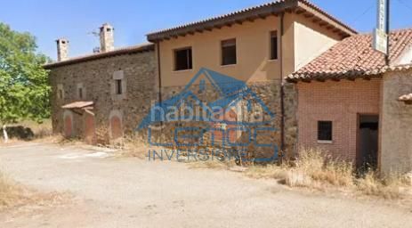 Foto 85901d9b-4d77-4980-88ef-4ef340e8c42c. Edifici a Bañeza (La)