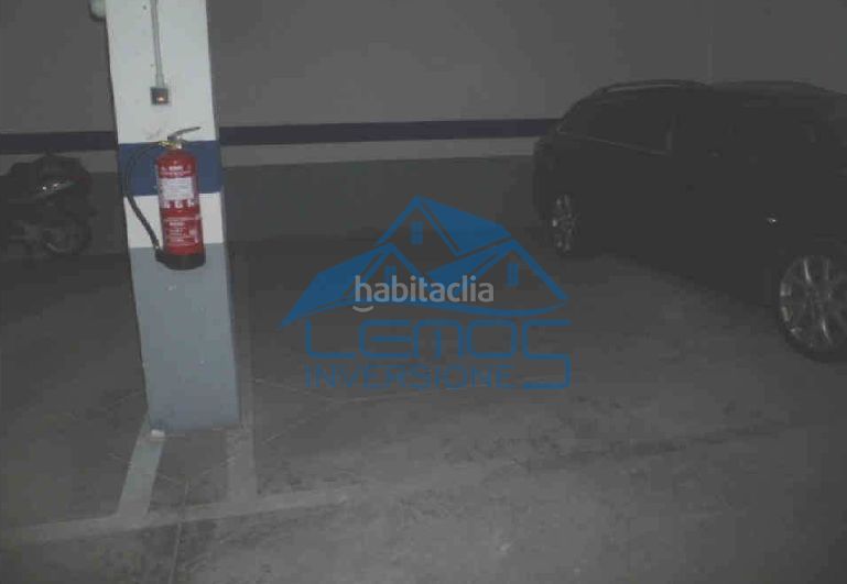 Foto c1e5c67e-8fdd-4e11-9989-3cc52ff8050d. Posto auto in La Lastra León