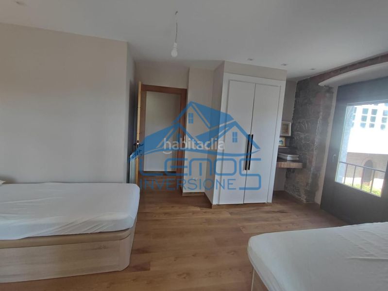 Foto 68c38a2c-4987-4f5f-93dd-a34e01c8bd40. Casa amb aparcament piscina a Candamo
