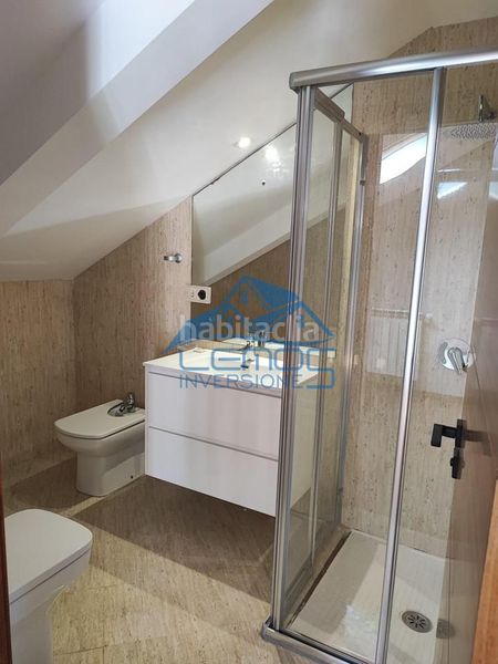 Foto 771b767f-212b-451b-b7a3-1196166fb9f8. Casa amb aparcament piscina a Candamo
