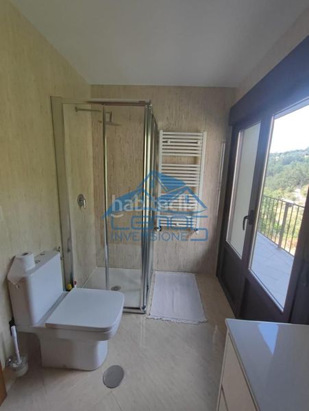 Foto acfad51a-689e-4d68-8110-aa413d338e57. Casa amb aparcament piscina a Candamo