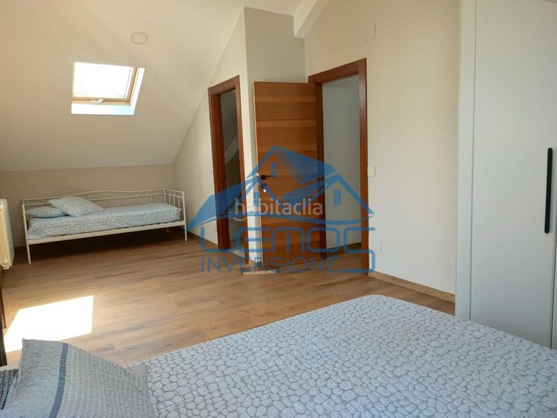 Foto ceaee658-8324-4b58-9403-ea3387d91952. Casa amb aparcament piscina a Candamo
