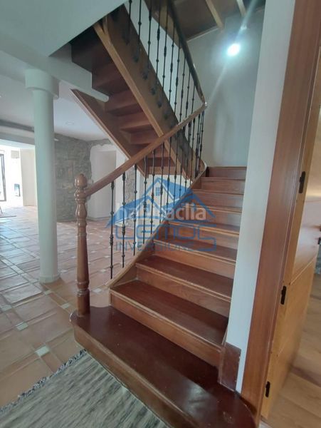 Foto ee90ac22-22f3-488a-87f9-124af5e9b79a. Casa amb aparcament piscina a Candamo