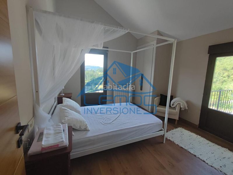 Foto f38e2dcd-4732-4492-be61-4ec9a4aeb37b. Casa amb aparcament piscina a Candamo