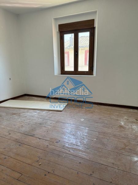 Foto c5759a75-db25-4d87-a160-c0f1e0879a29. Casa a Boñar