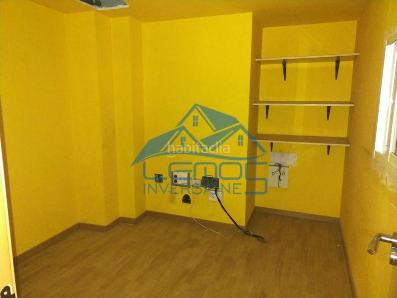 Foto 32210f9b-8547-420b-a33a-ae95d6898b86. Local comercial a Centro Ponferrada